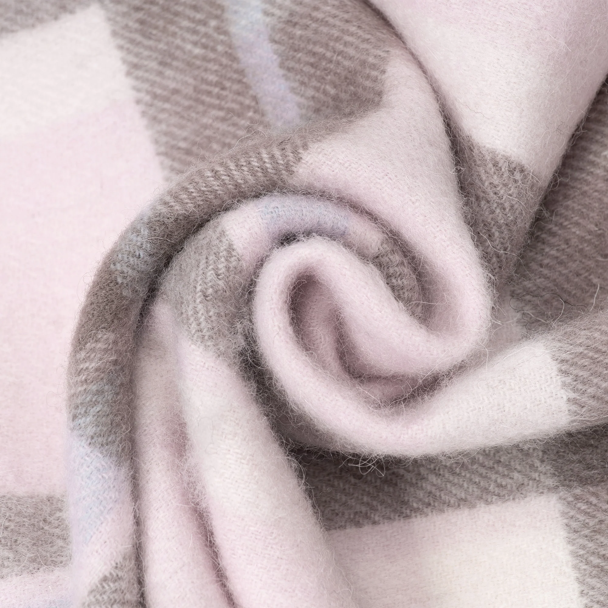Australian Merino Wool Check Scarf II - Image 45