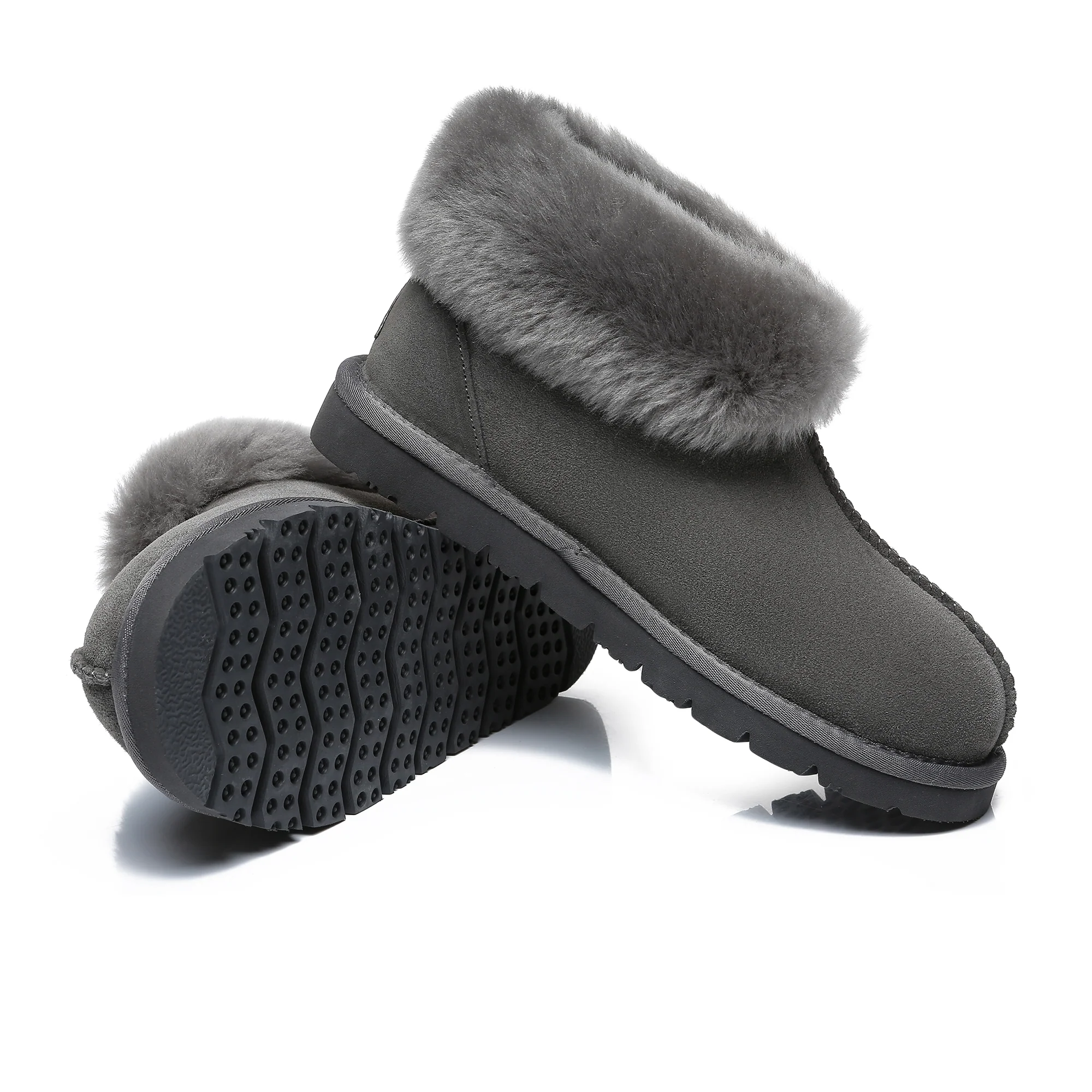 Classic Mallow Sheepskin UGG Slipper - Image 15