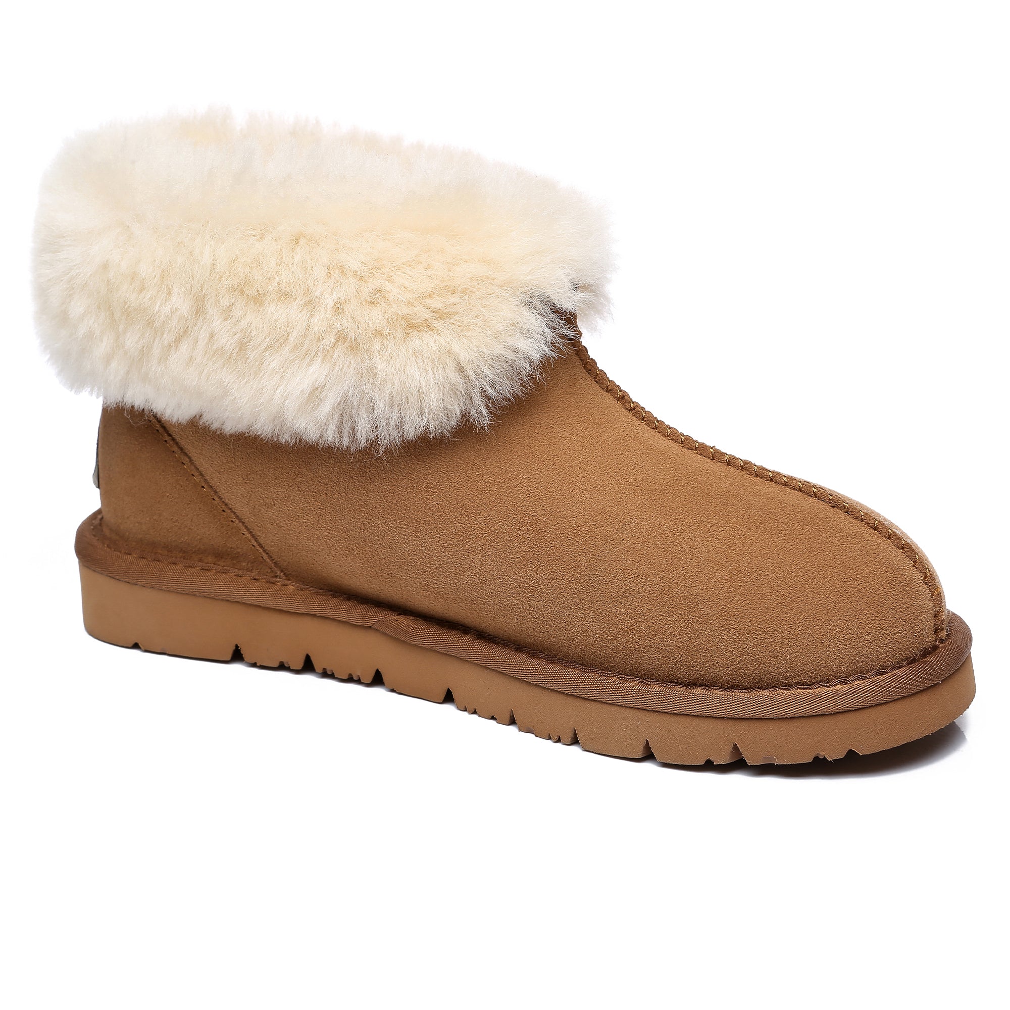 Classic Mallow Sheepskin UGG Slipper - Image 3