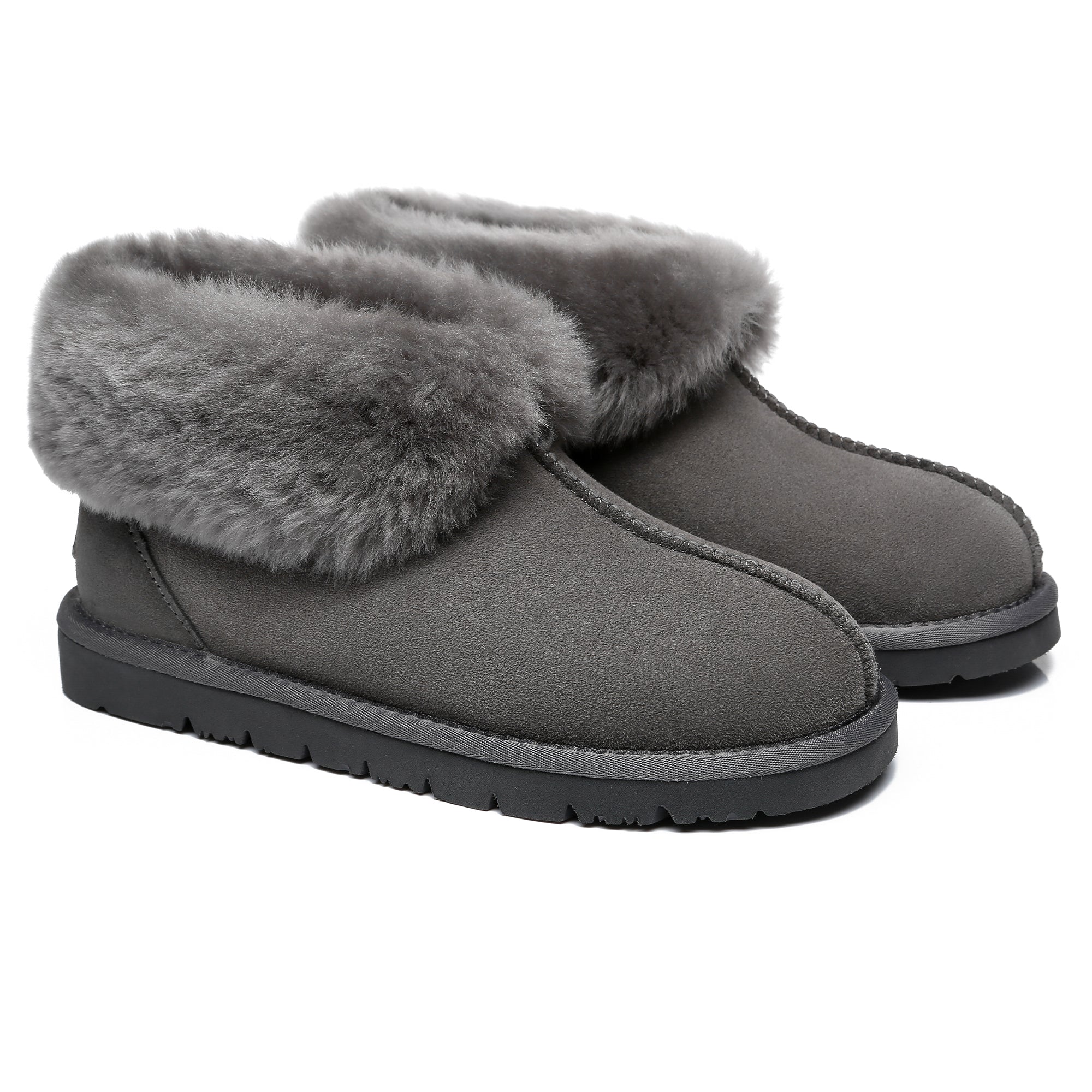 Classic Mallow Sheepskin UGG Slipper - Image 9