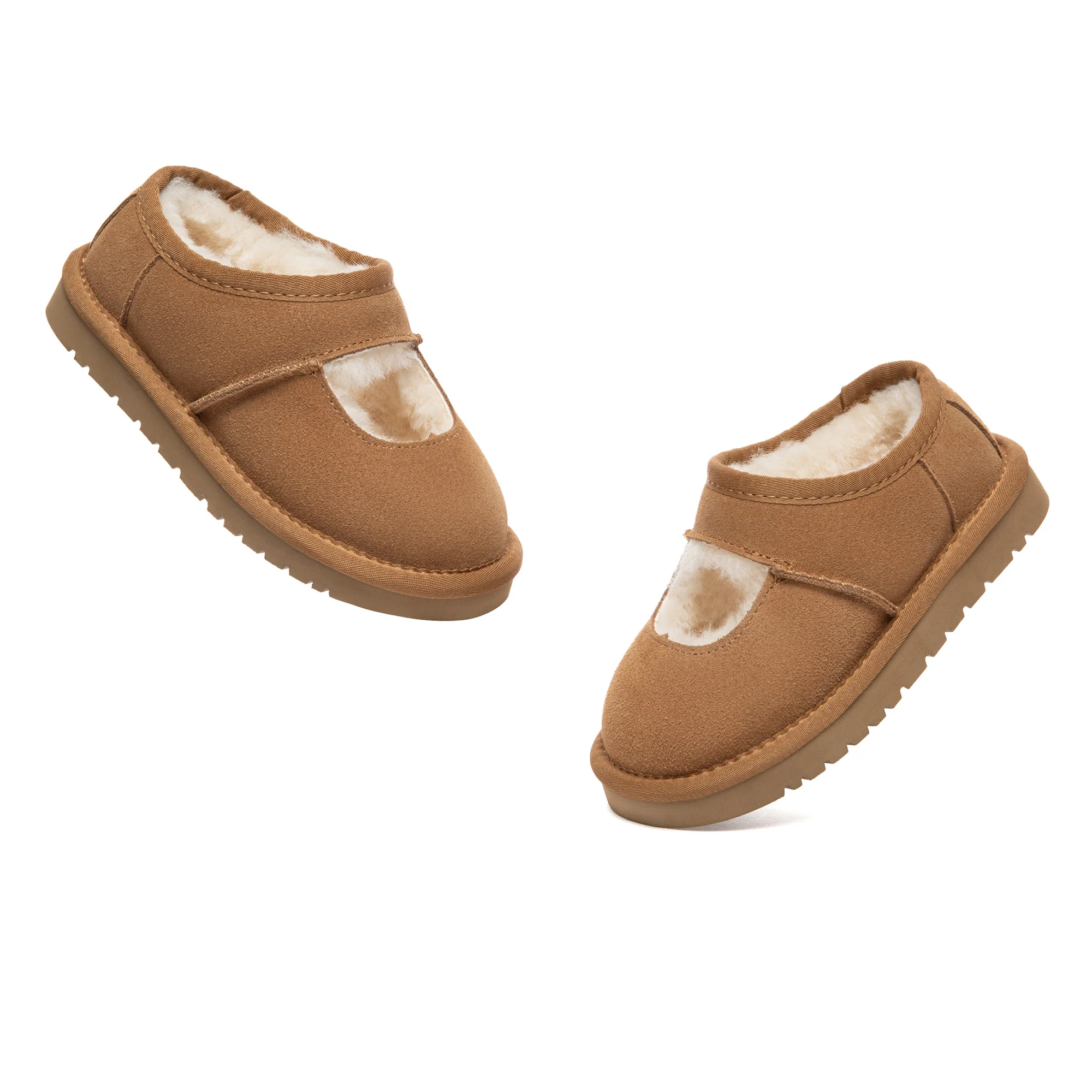 Kids Reveal UGG Platform Slippers - Image 4