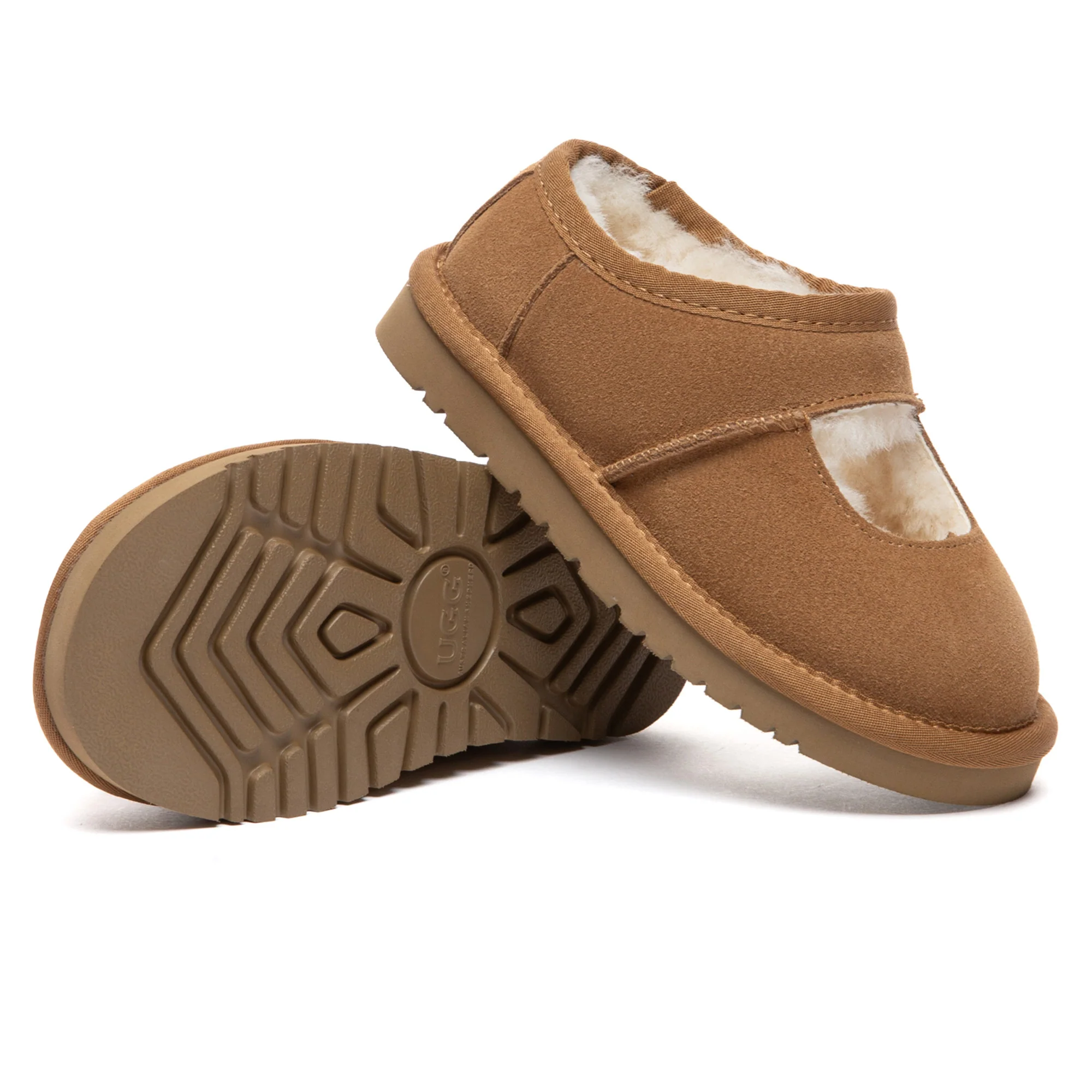 Kids Reveal UGG Platform Slippers - Image 5