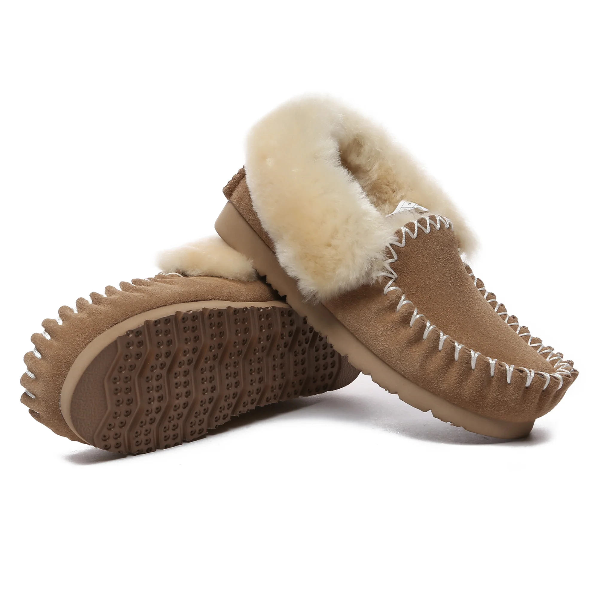 Traditional Sheepskin Moccasin - Image 15