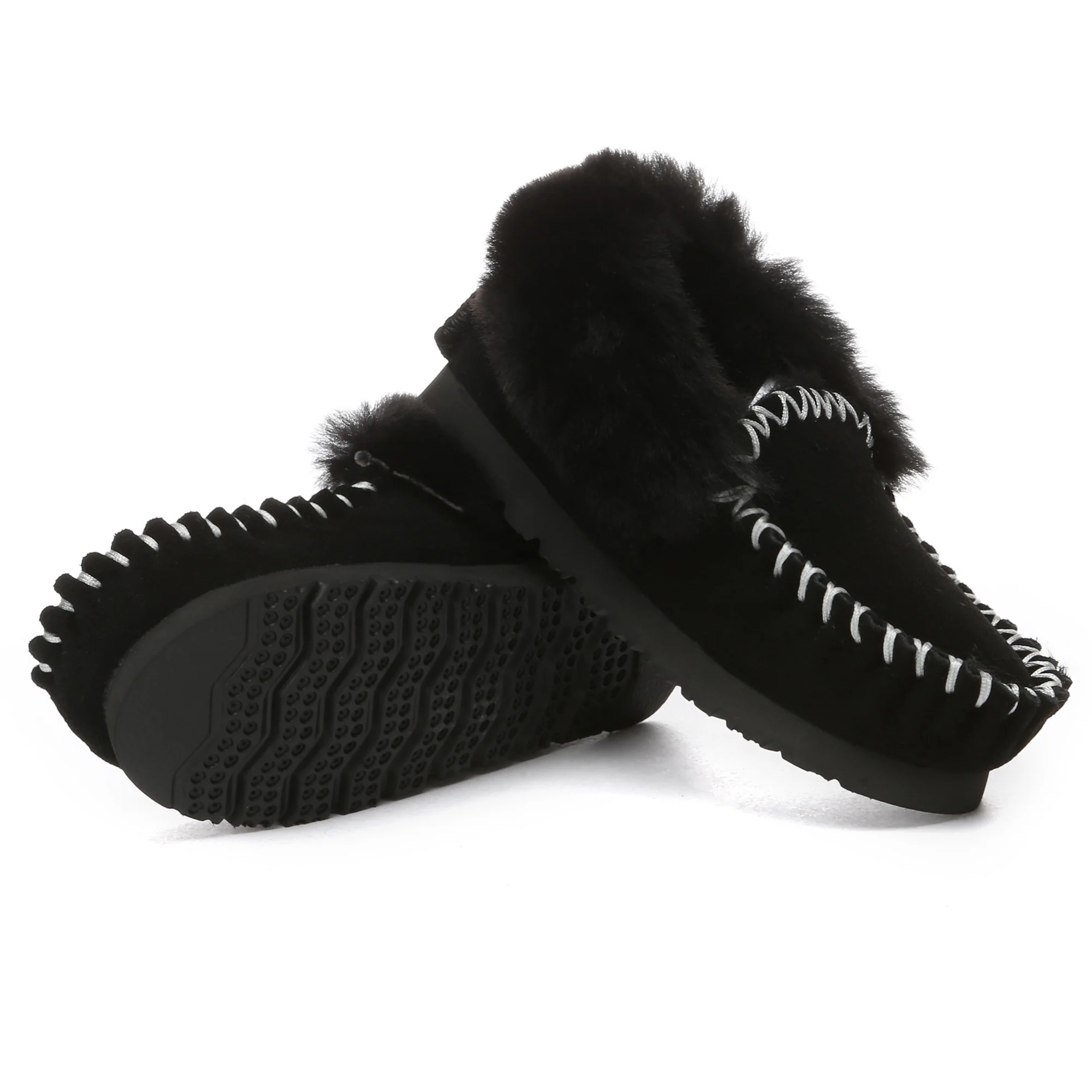 UGG Kids Traditional Moccasin - Image 10