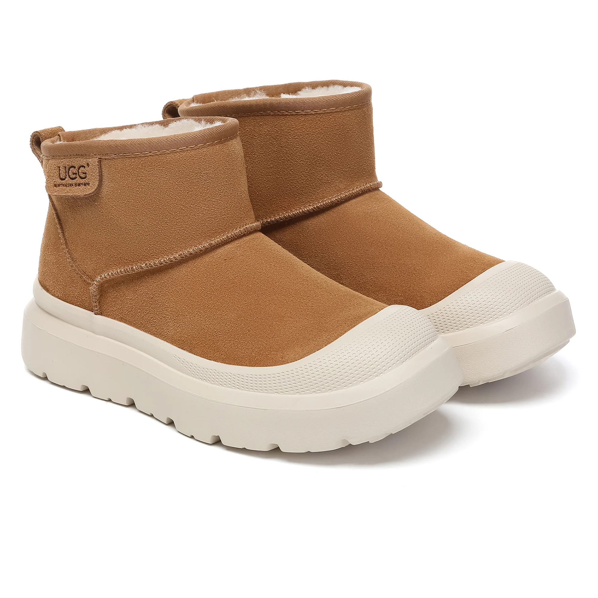 UGG Outdoor Mini Classic Platform Boots - Image 4