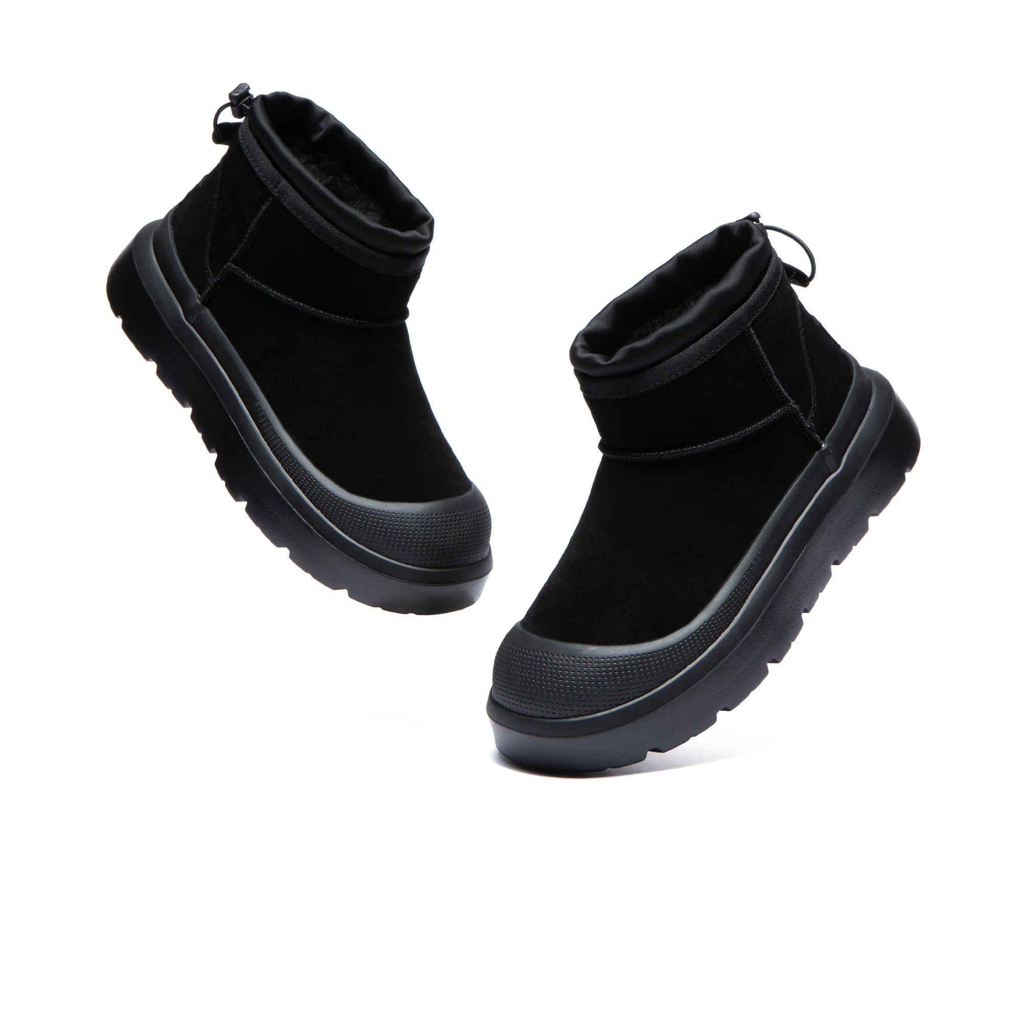 UGG Outdoor Mini Classic Platform Boots II - Image 9