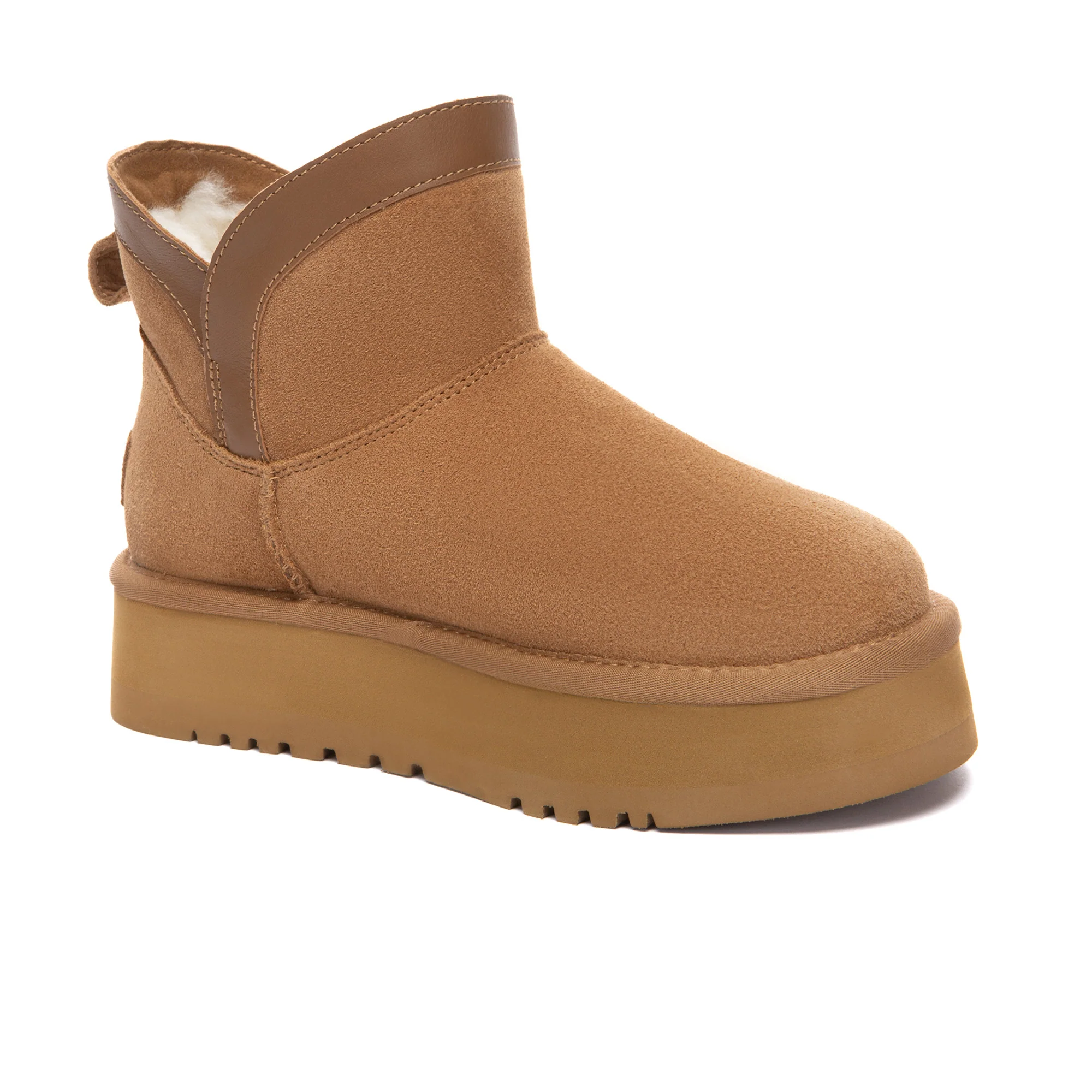 V Mini Classic Platform UGG Boots - Image 2
